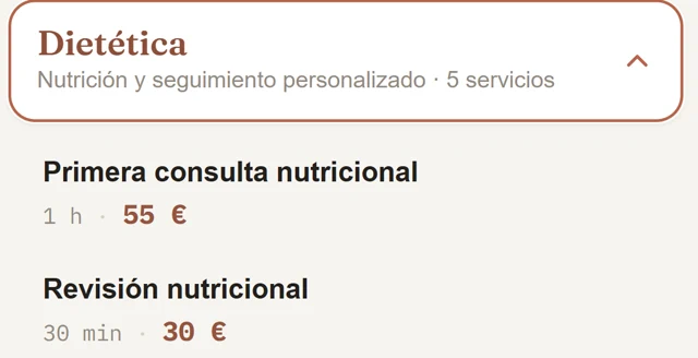 Lista de consultas en la página de reservas: Primera consulta nutricional, 1 hora, 55 euros. Revisión nutricional, 30 minutos, 30 euros.